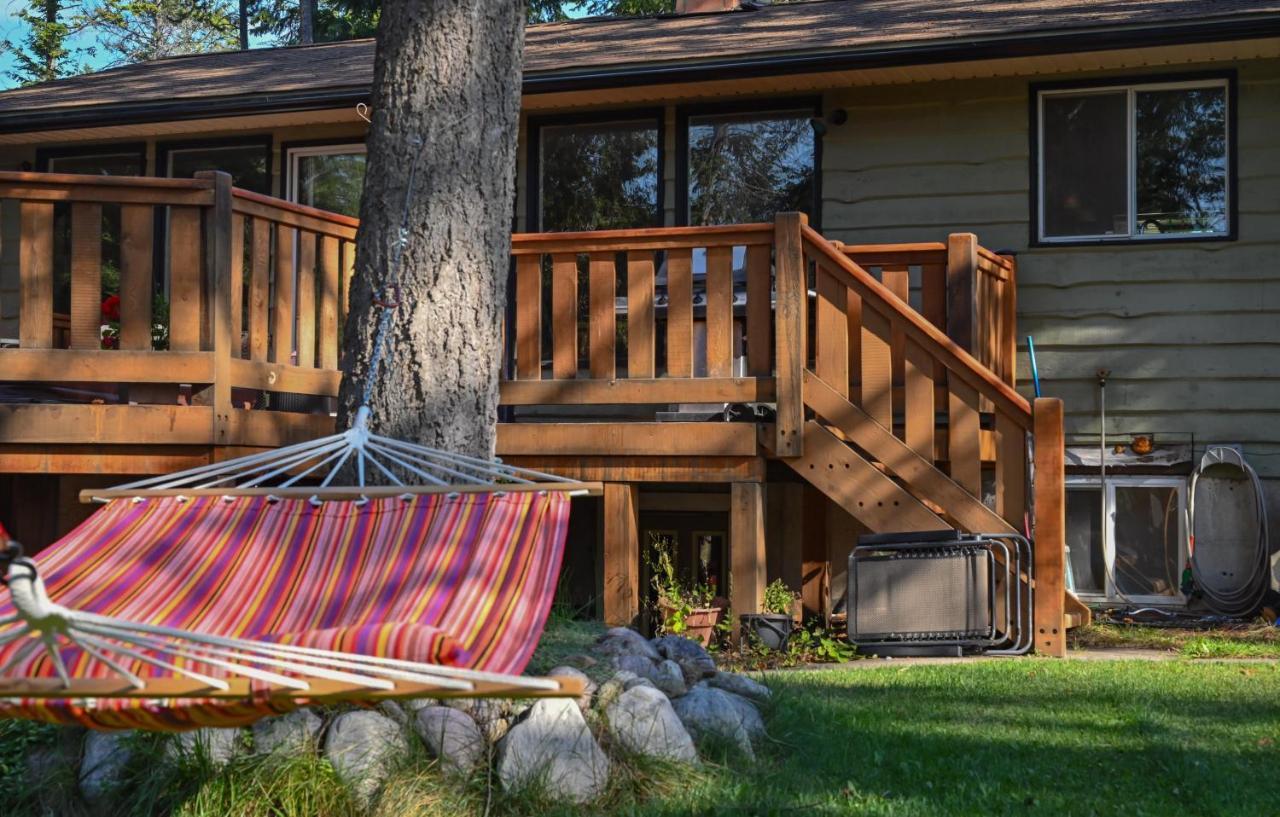 Auberge Kicking Horse Guest House Golden Dış mekan fotoğraf